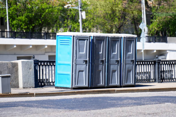 Best Portable restroom trailer rental  in Desoto, TX
